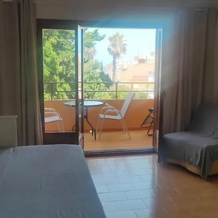 Studio Apartment * Торевьиа